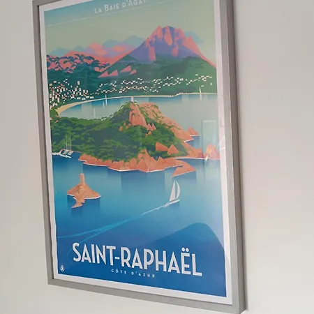 펜션 Renove Avec Terrasse St Raphael *